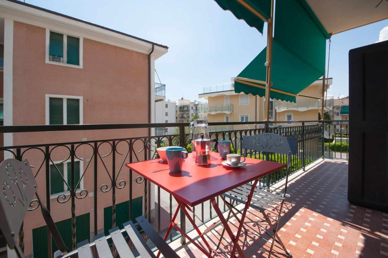 Cipriani 5 Rivieraholiday Пьетра-Лигуре Экстерьер фото