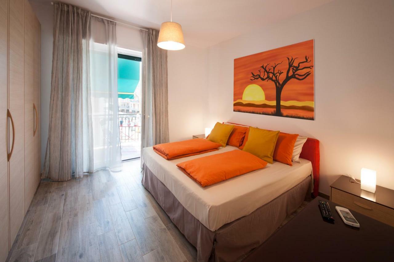Cipriani 5 Rivieraholiday Пьетра-Лигуре Экстерьер фото
